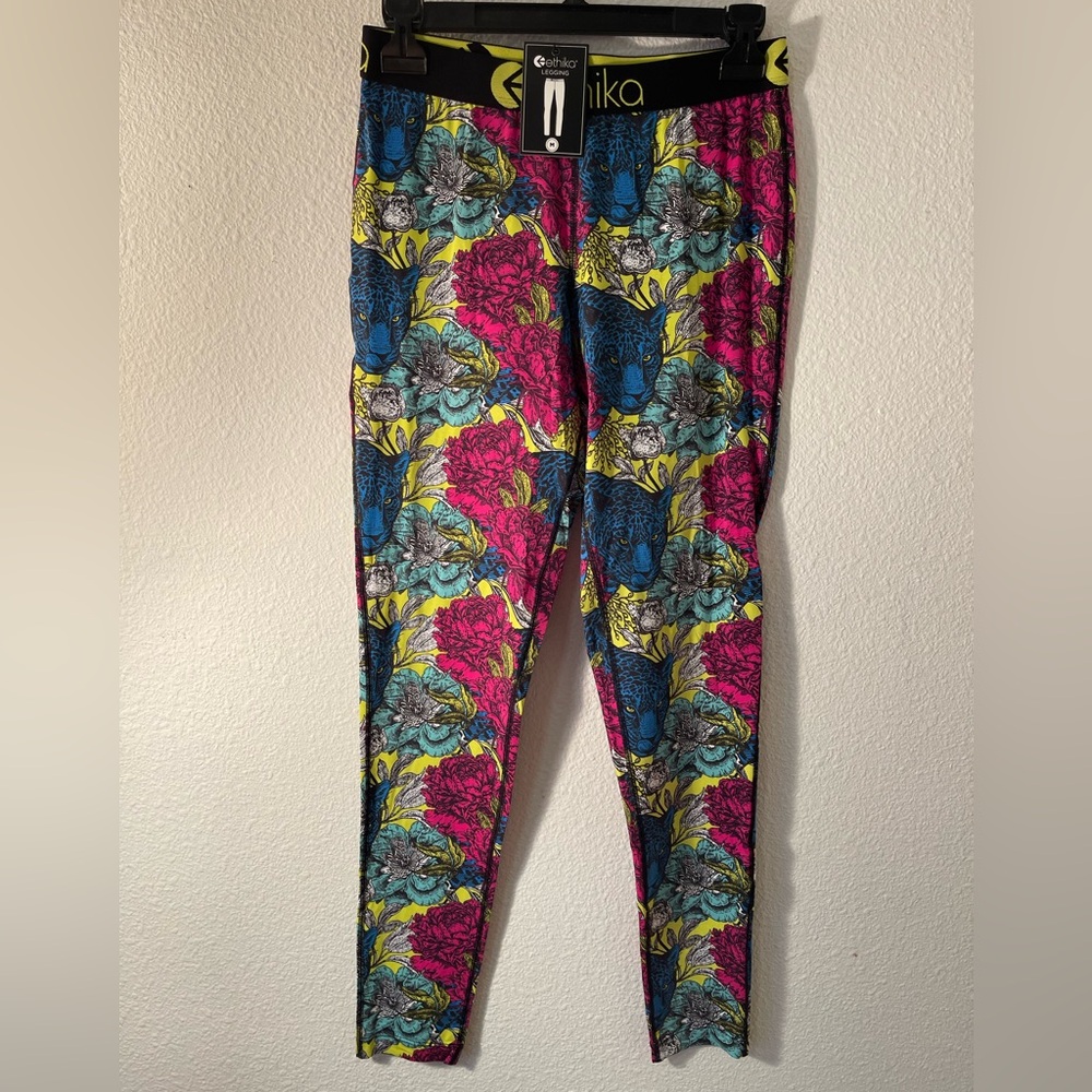 NWT Ethika Leggings size Medium big cat and flowers patten
